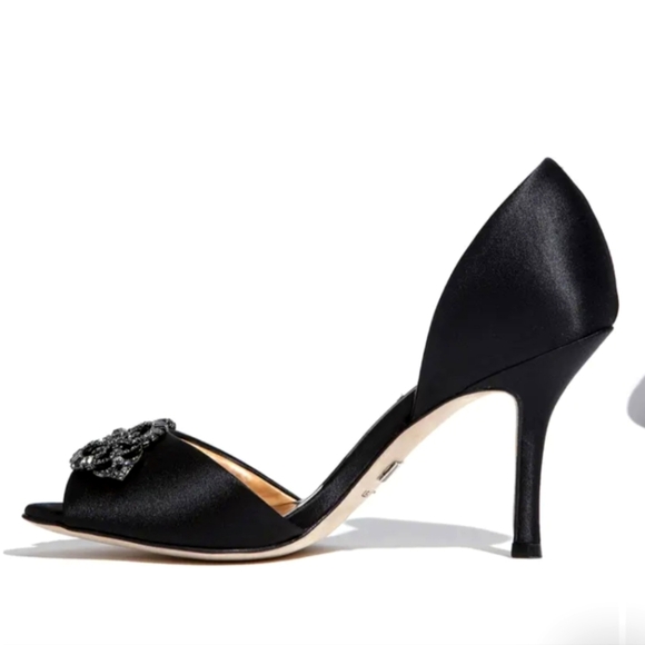 Badgley Mischka 'Salsa' Pump rhinestone tops Black NIB Size 6 - Picture 3 of 16